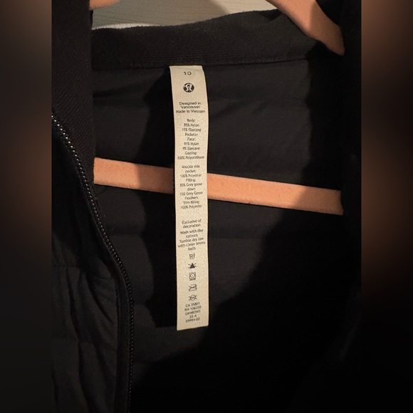 Lululemon Pack it Down Jacket *Long - Picture 8 of 11